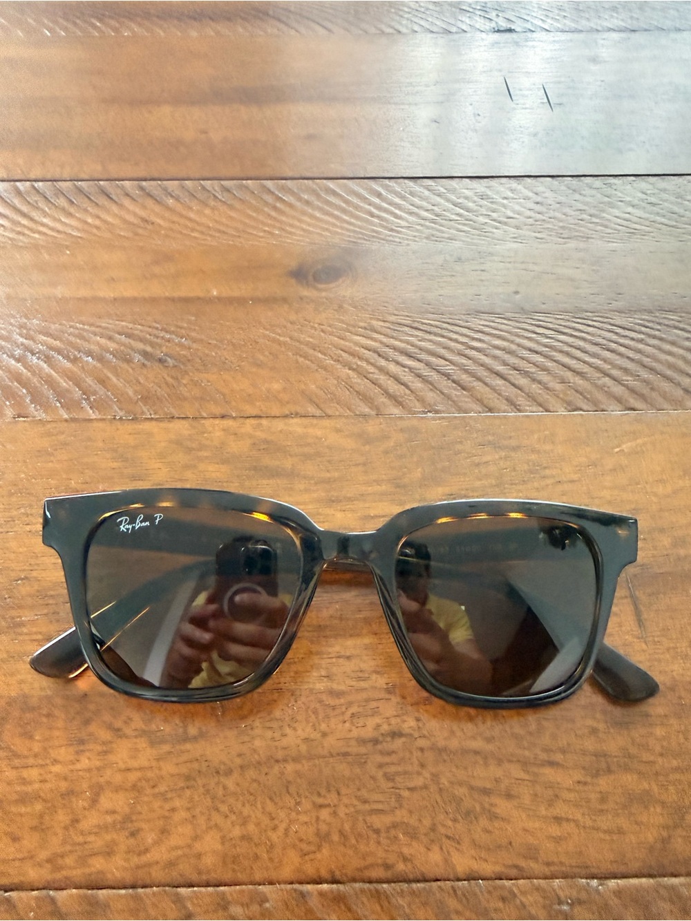 Ray-Ban 4223 Polarized
